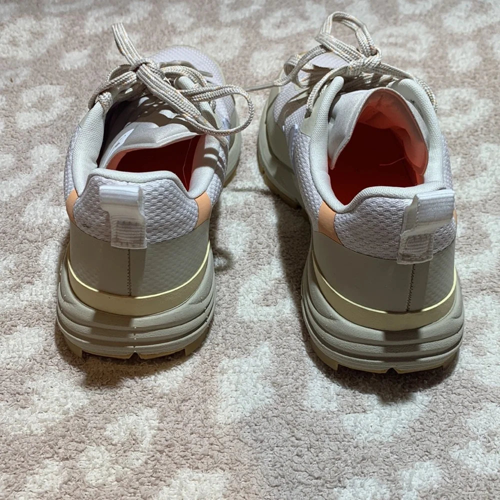 Veja Dekkan Sneakers